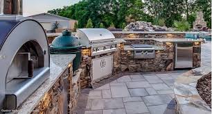 Grill & Garden Hub Outdoor Kitchen